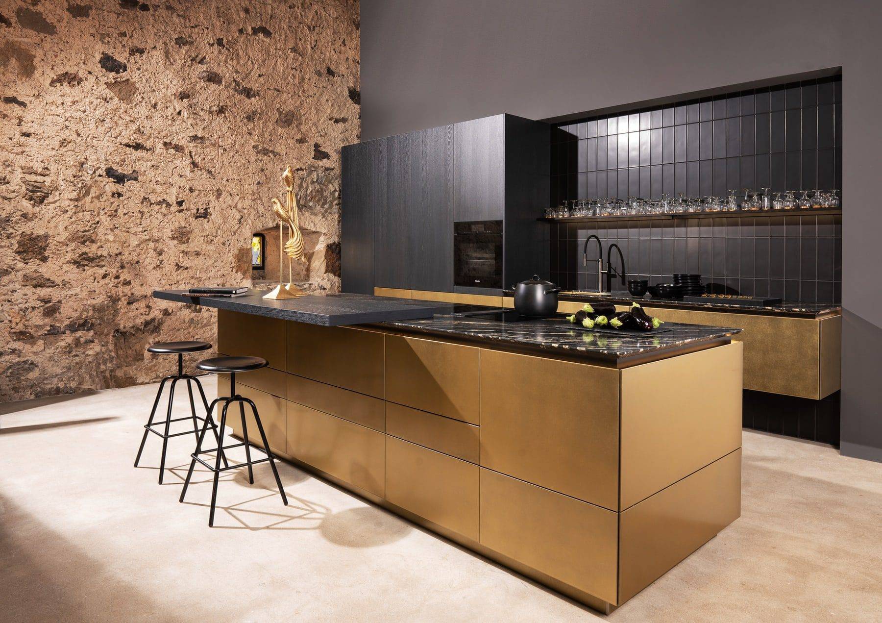 Warendorf Modern Kitchen With Gold Island 1 | Totally Kitchens, Southampton