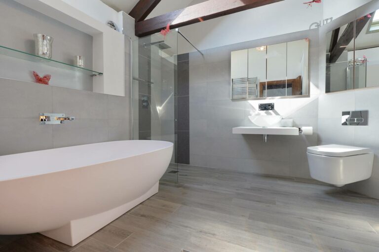 Bathrooms with Different Decorative Ideas