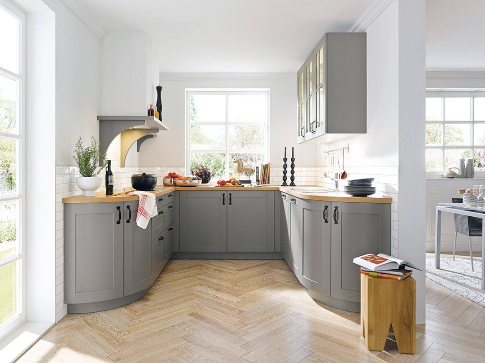 Schuller Grey Shaker U Shaped Kitchen | House of Harrogate, Harrogate