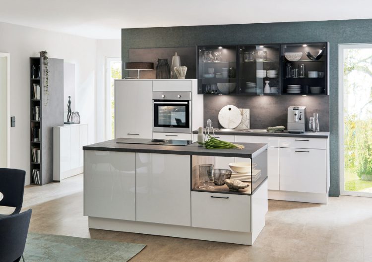 Compact Kitchens Tile | Kitchen Lifestyles, Hampshire