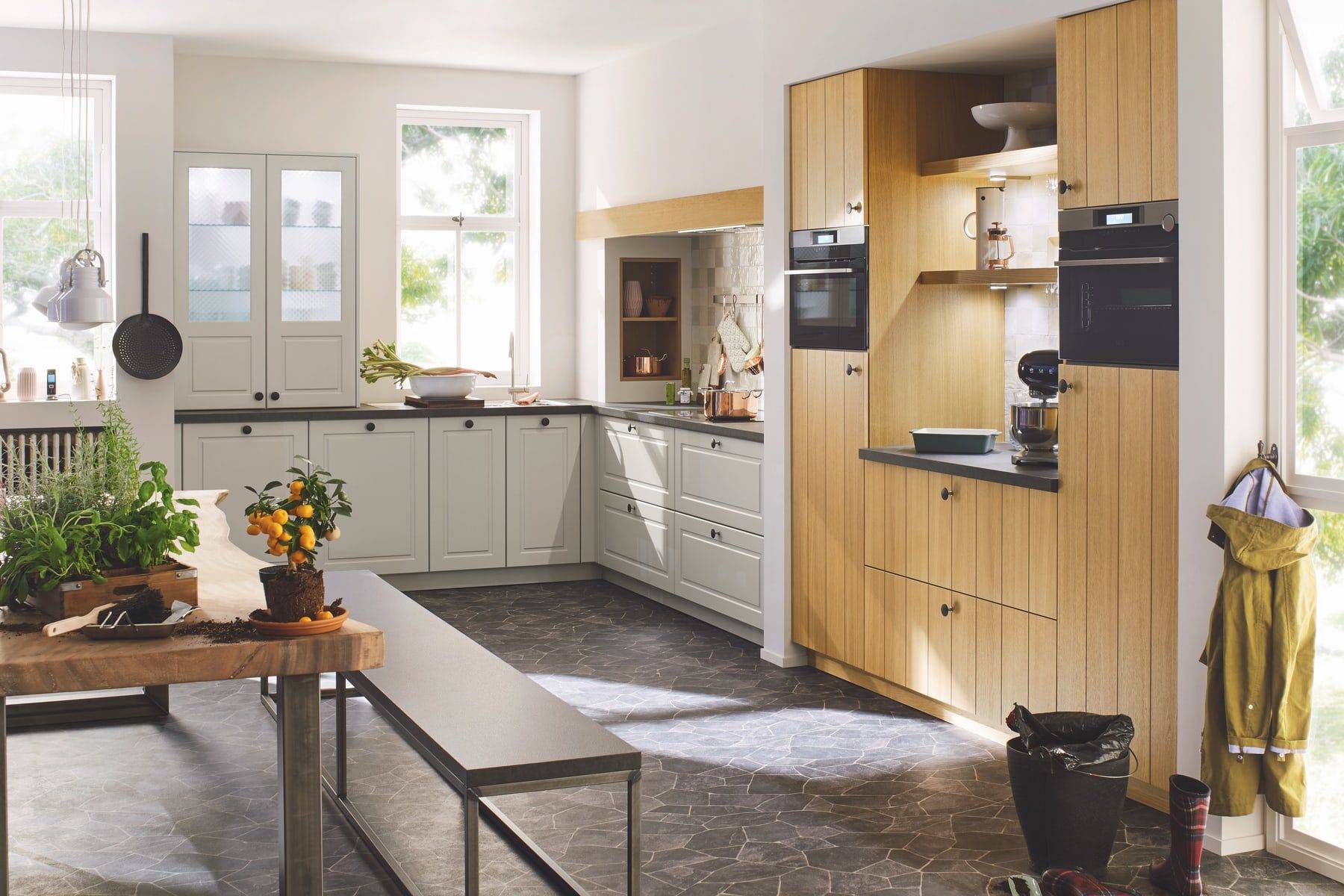 Ballerina Wood Shaker L Shaped Kitchen | Kitchen Lifestyles, Hampshire