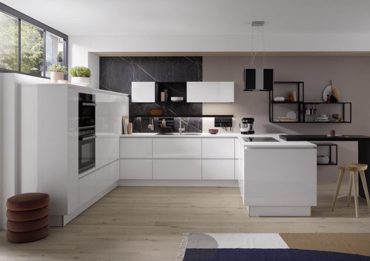 U Shaped Kitchen Tile | ColeRoberts, Loughborough