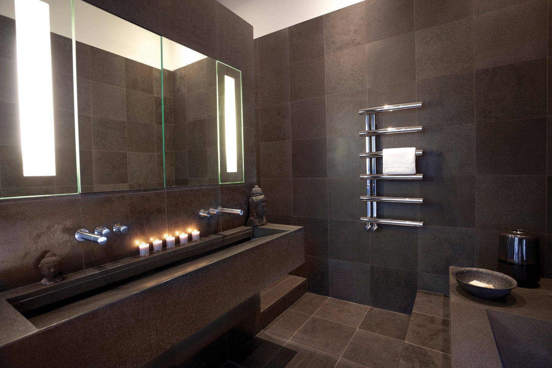 Chime Mirror Finish Room Set | Cole Roberts, Loughborough