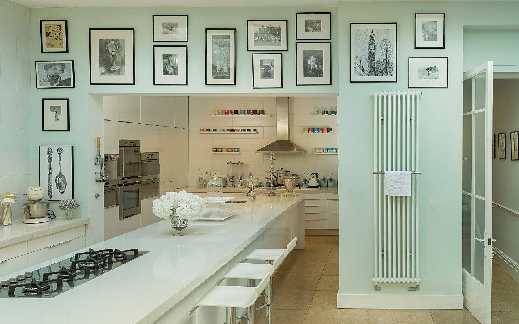 Classic Towel Pure White Room Set 2 | Cole Roberts, Loughborough