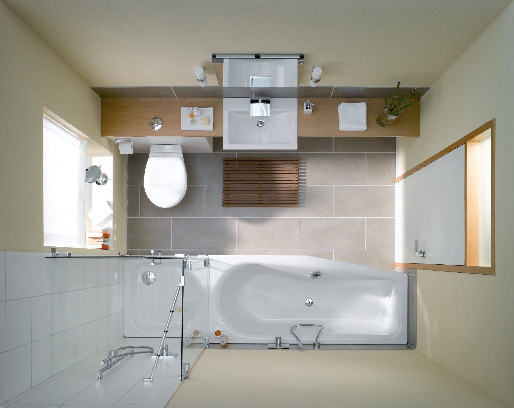 Betteluna 02 | Cole Roberts, Loughborough