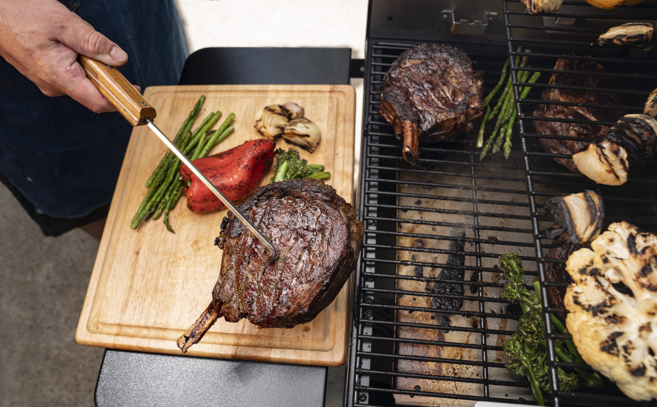 Bbq Pig Tail Lifestyle 007 | Urban Garden Space, Lichfield