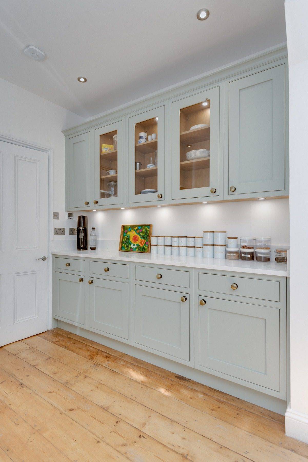 Shaker Kitchen 0008 | Osborne Interiors, Chiswick