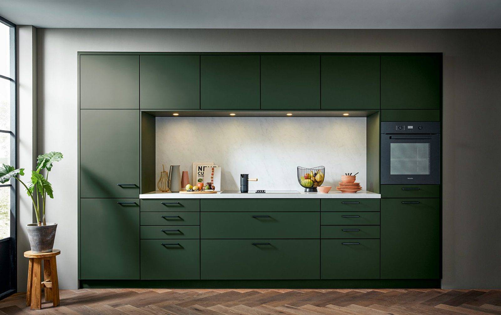 Schuller Vibrant Matt Compact Kitchen | Osborne Interiors, Chiswick