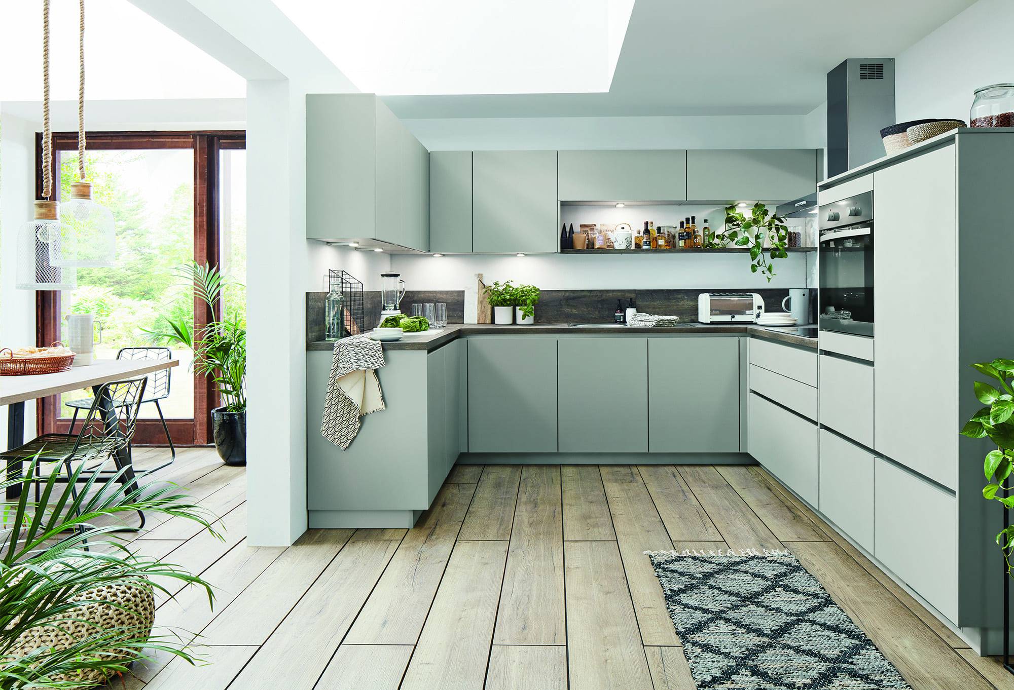 Nobilia Modern Grey Matt Handleless U Shaped Kitchen 2021 1 | Osborne Interiors, Chiswick