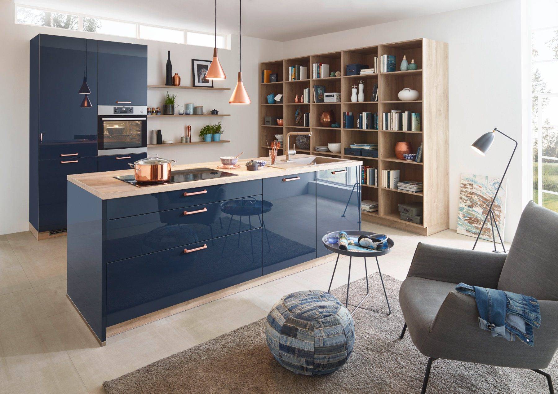 Bauformat Navy High Gloss Compact Kitchen | Zara Kitchen Design, Wokingham