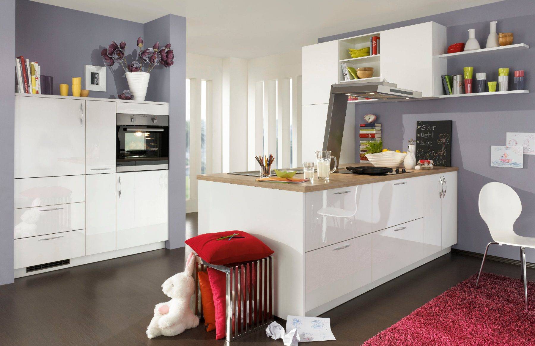 Bauformat White Gloss Compact Kitchen | Zara Kitchen Design, Wokingham