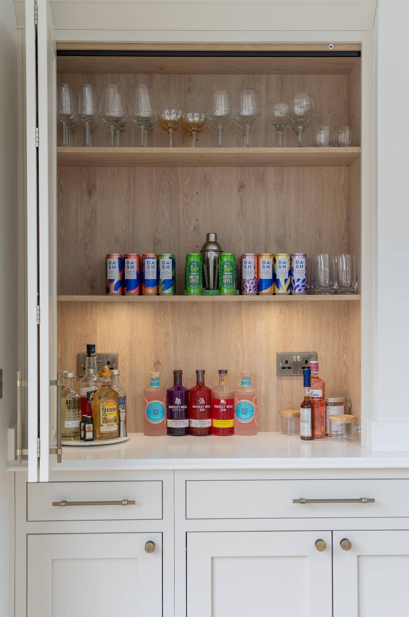 Elkins 030 Fullsizecolour | Stanford Design, Upminster