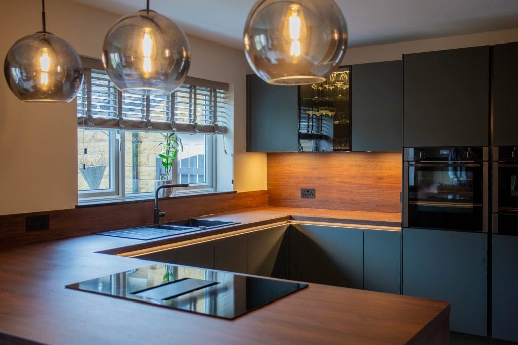 0V7B4246 Enhanced Nr | German Kitchen Outlet, Sheffield