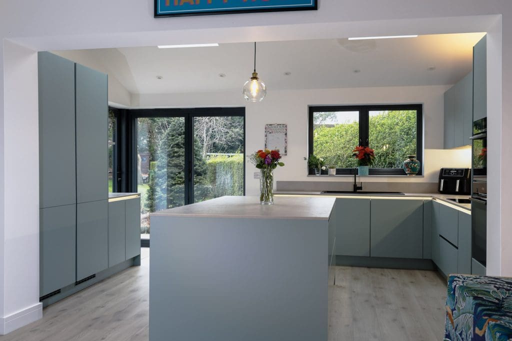 11 6Nh6146 Edit | German Kitchen Outlet, Sheffield