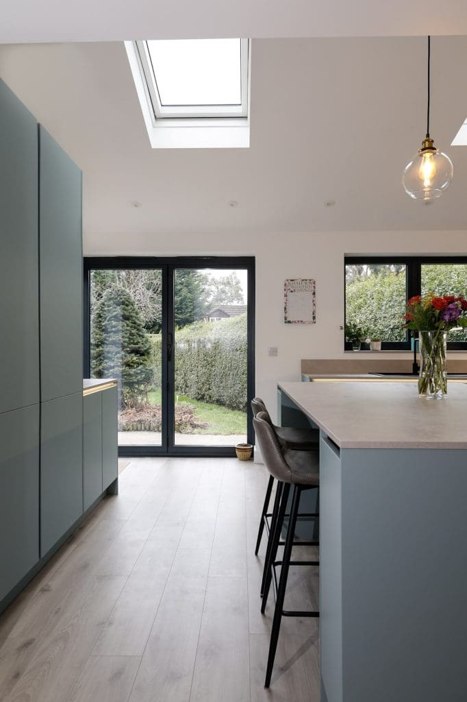 4 6Nh6229 Edit | German Kitchen Outlet, Sheffield