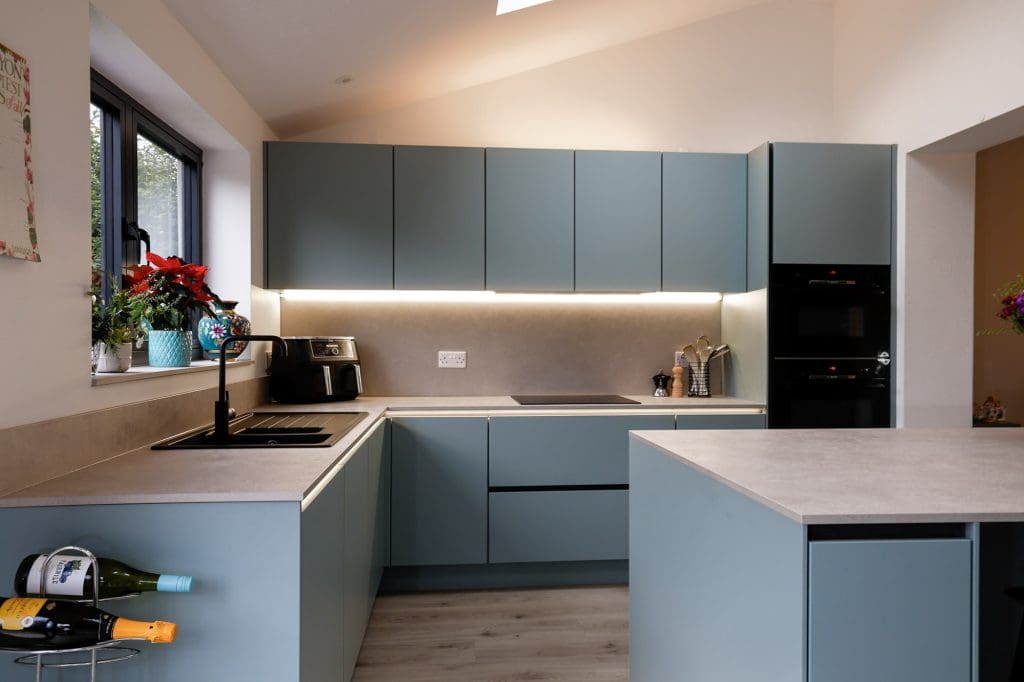 8 6Nh6176 Edit | German Kitchen Outlet, Sheffield