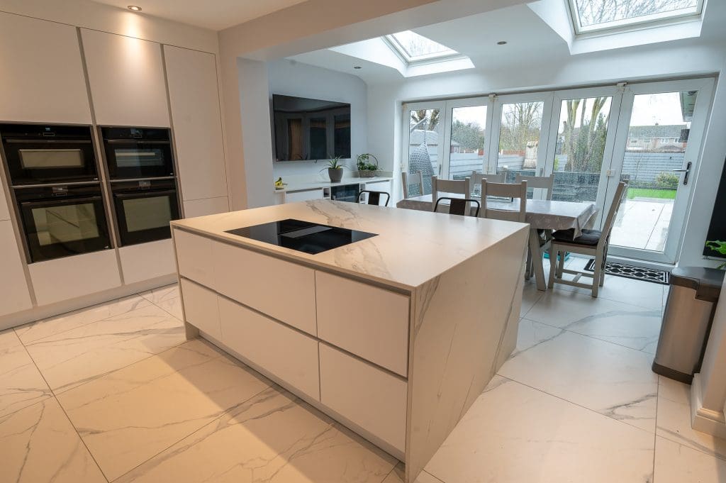 Z61 0983 | German Kitchen Outlet, Sheffield