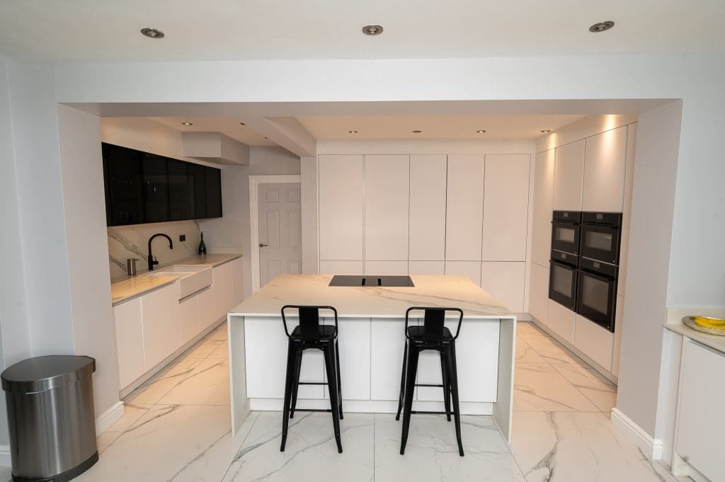 Z61 1025 | German Kitchen Outlet, Sheffield