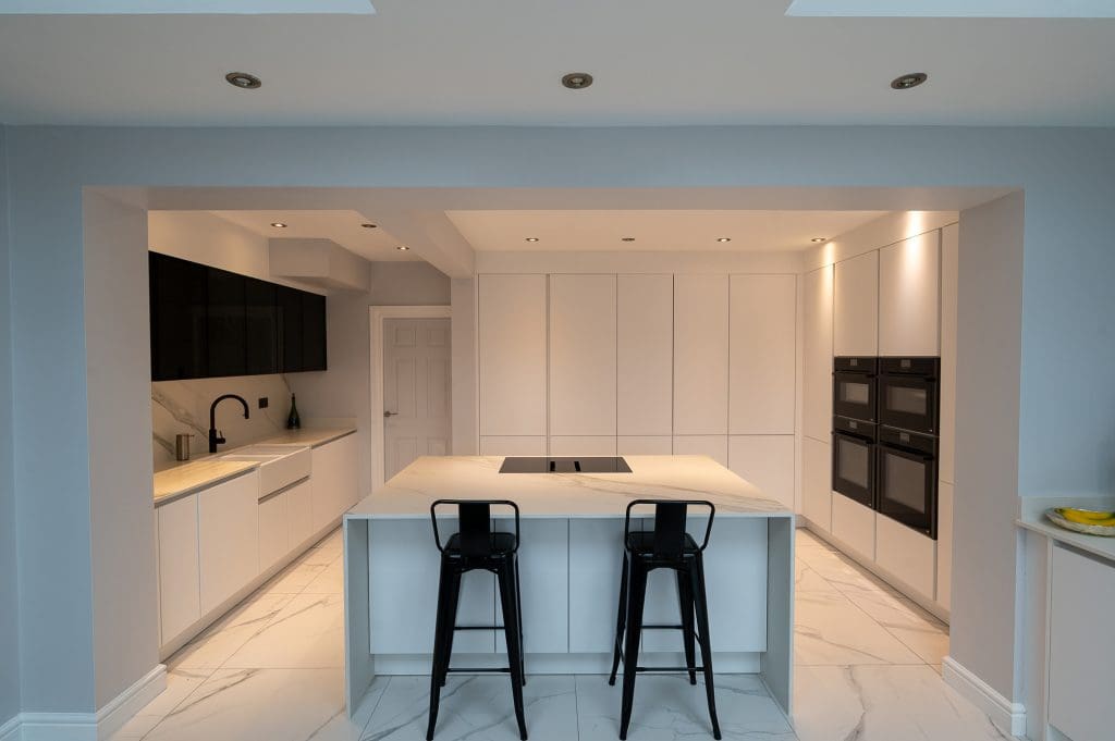 Z61 1028 | German Kitchen Outlet, Sheffield