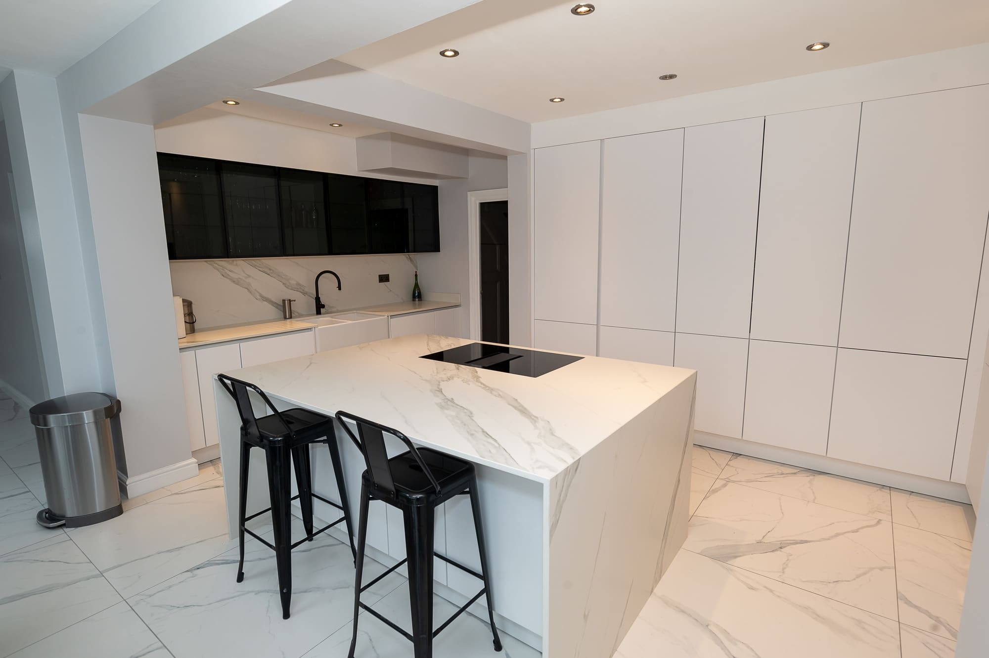 Z61 1028 2 | German Kitchen Outlet, Sheffield