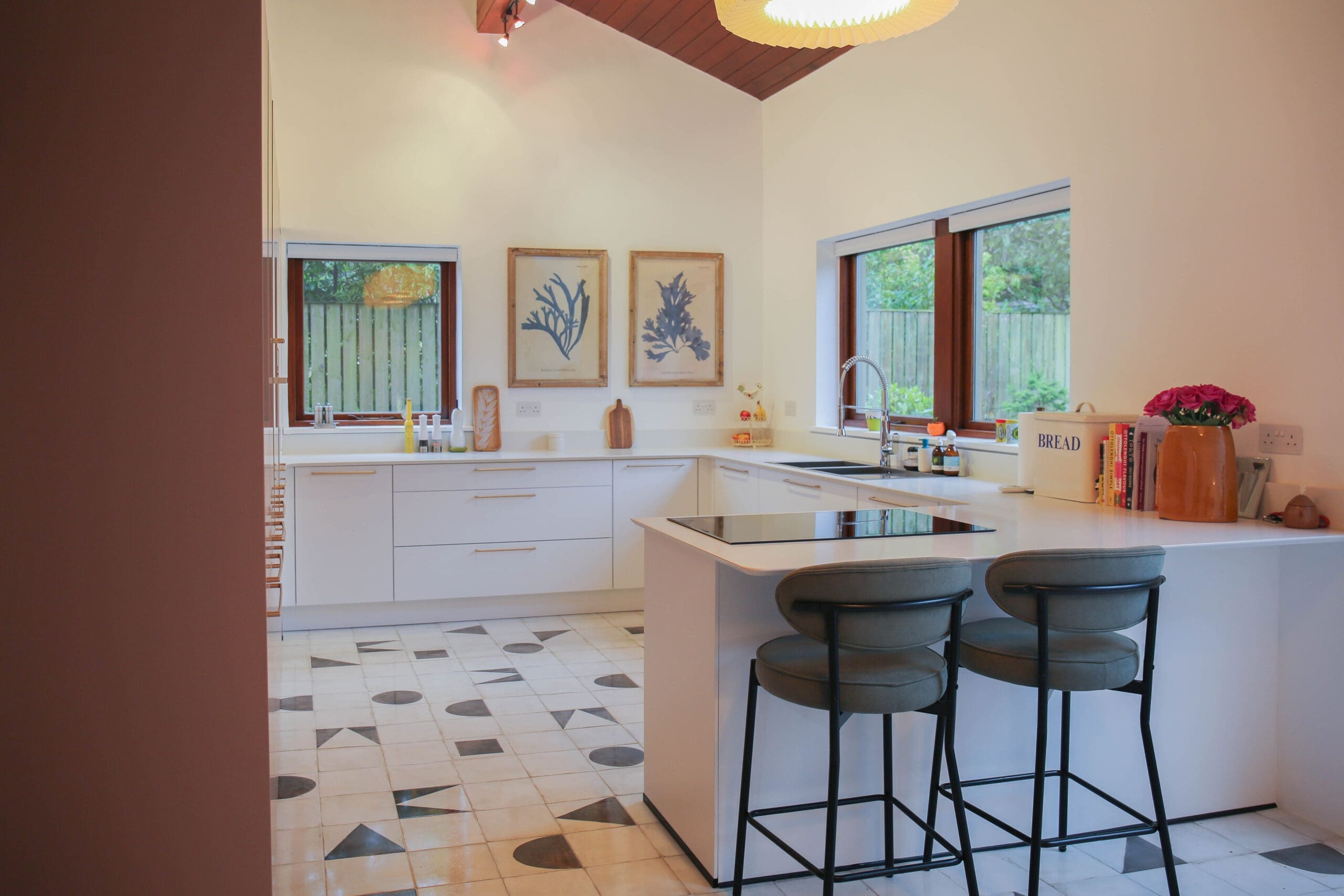 0V7B5356 | German Kitchen Outlet, Holmfirth