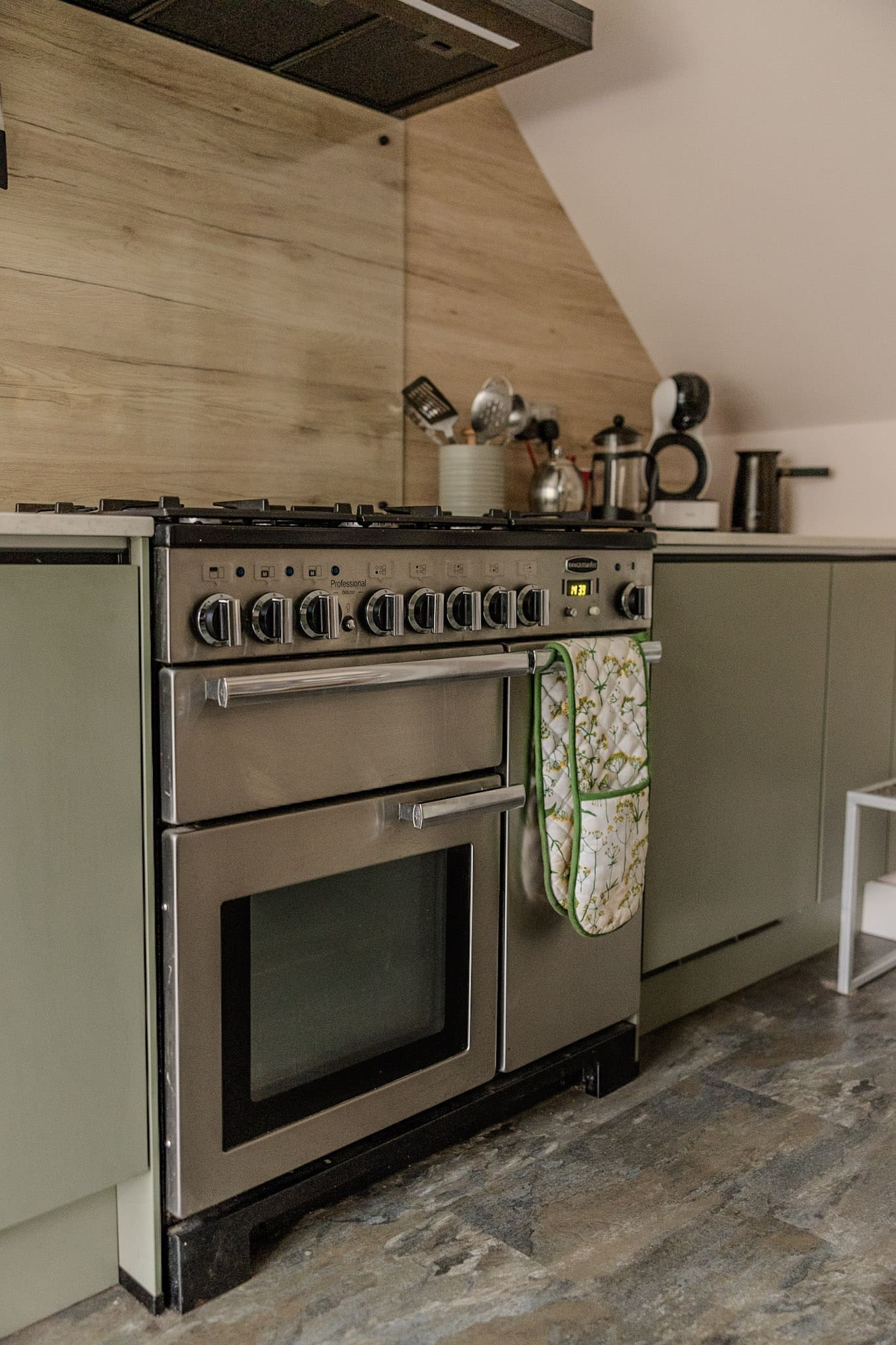 10 6Nh2737 | German Kitchen Outlet, Holmfirth