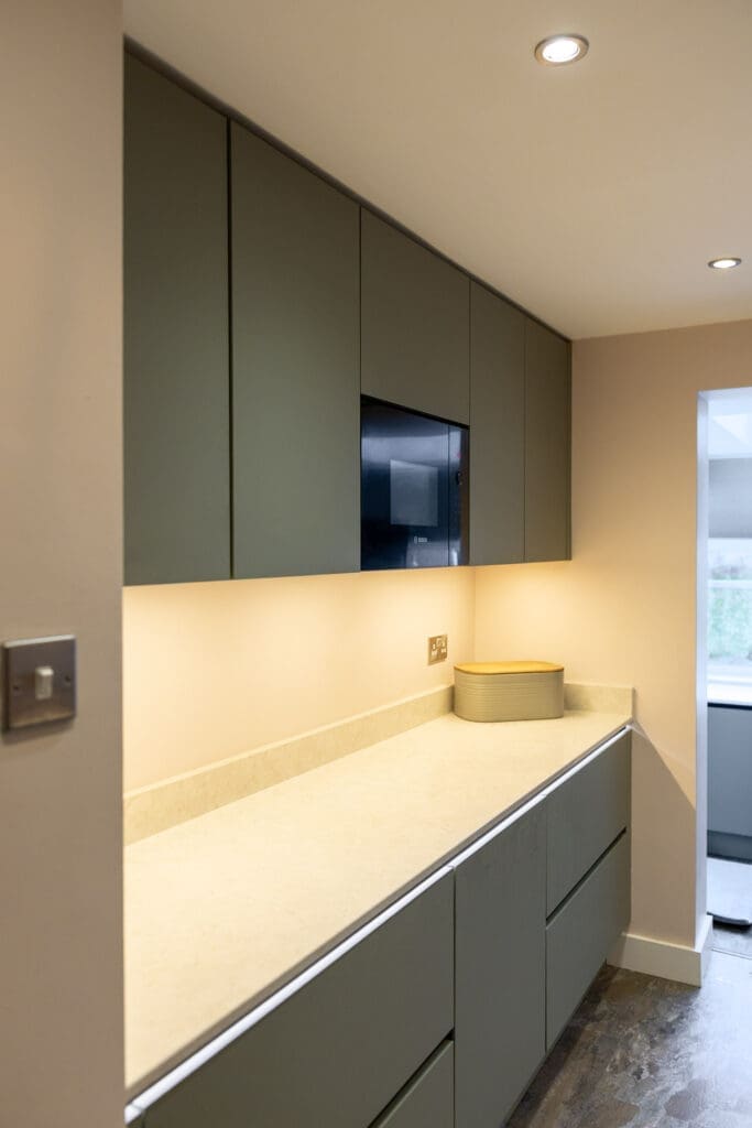 15 6Nh2764 | German Kitchen Outlet, Holmfirth