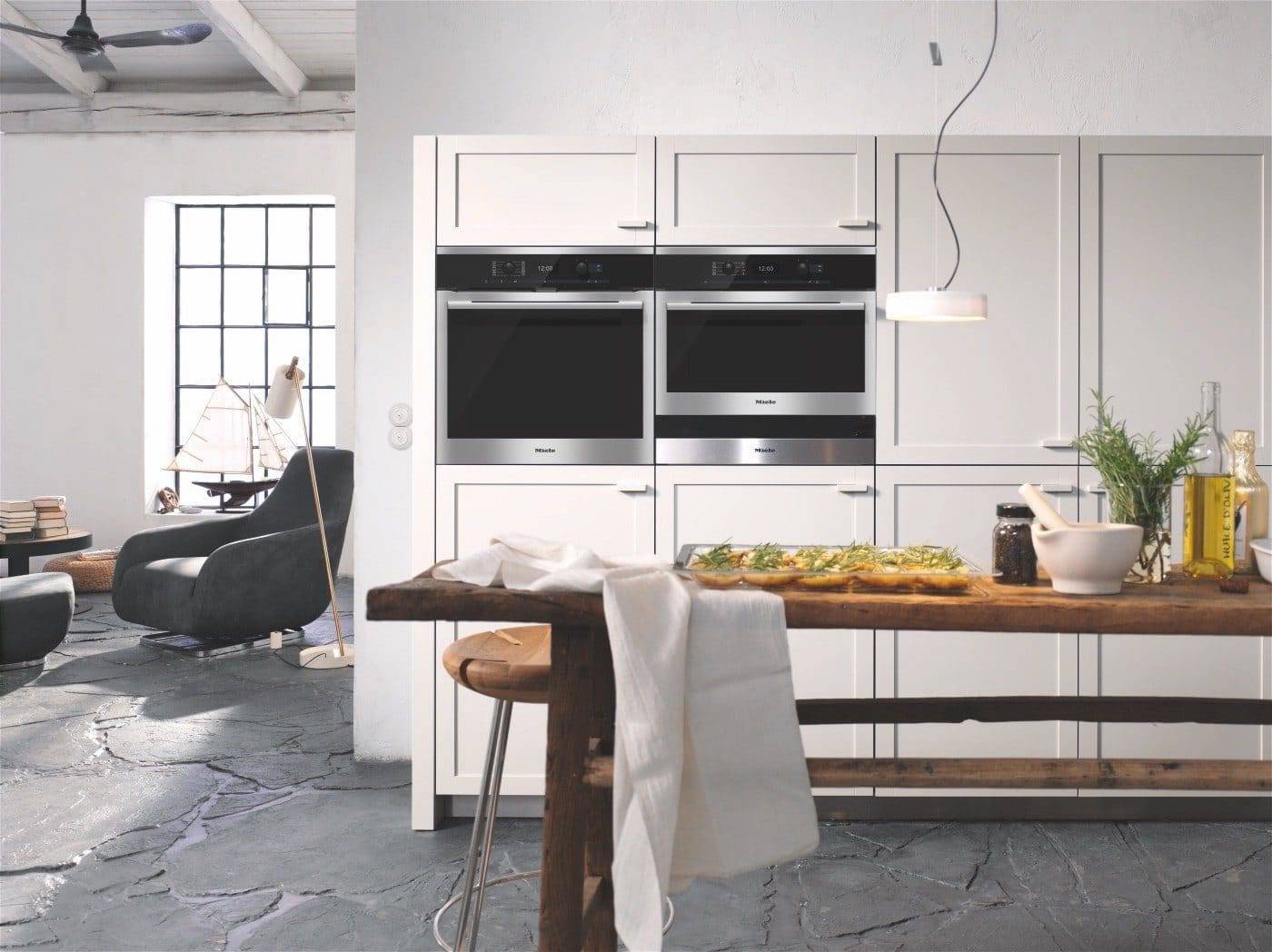 Miele 11 | Lead Wolf, Gotham